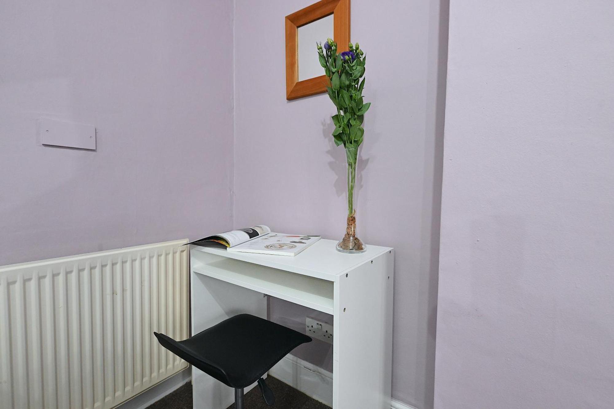Stunning 3 Bedroom Serviced Flat In North ลอนดอน ภายนอก รูปภาพ