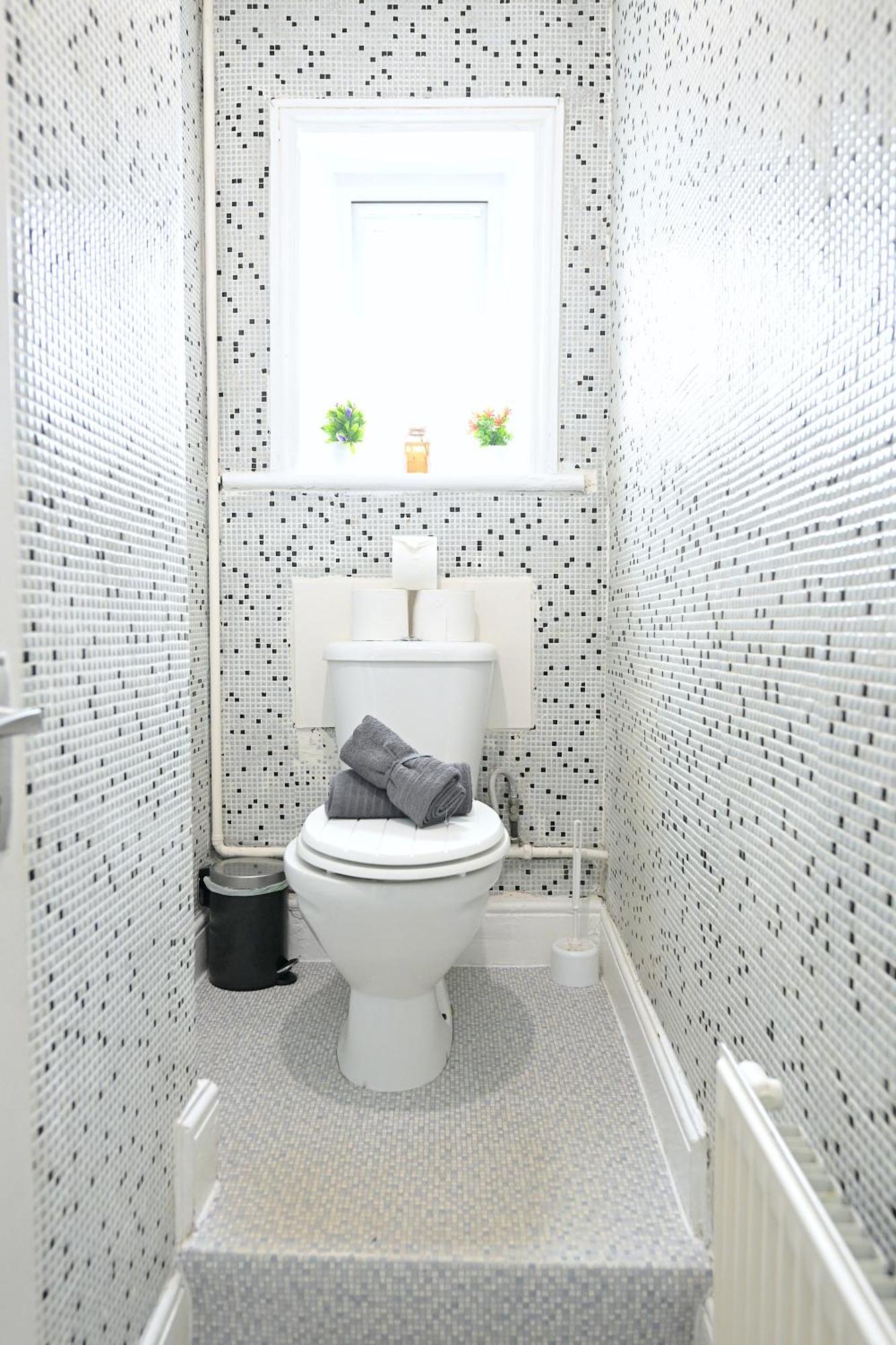 Stunning 3 Bedroom Serviced Flat In North ลอนดอน ภายนอก รูปภาพ